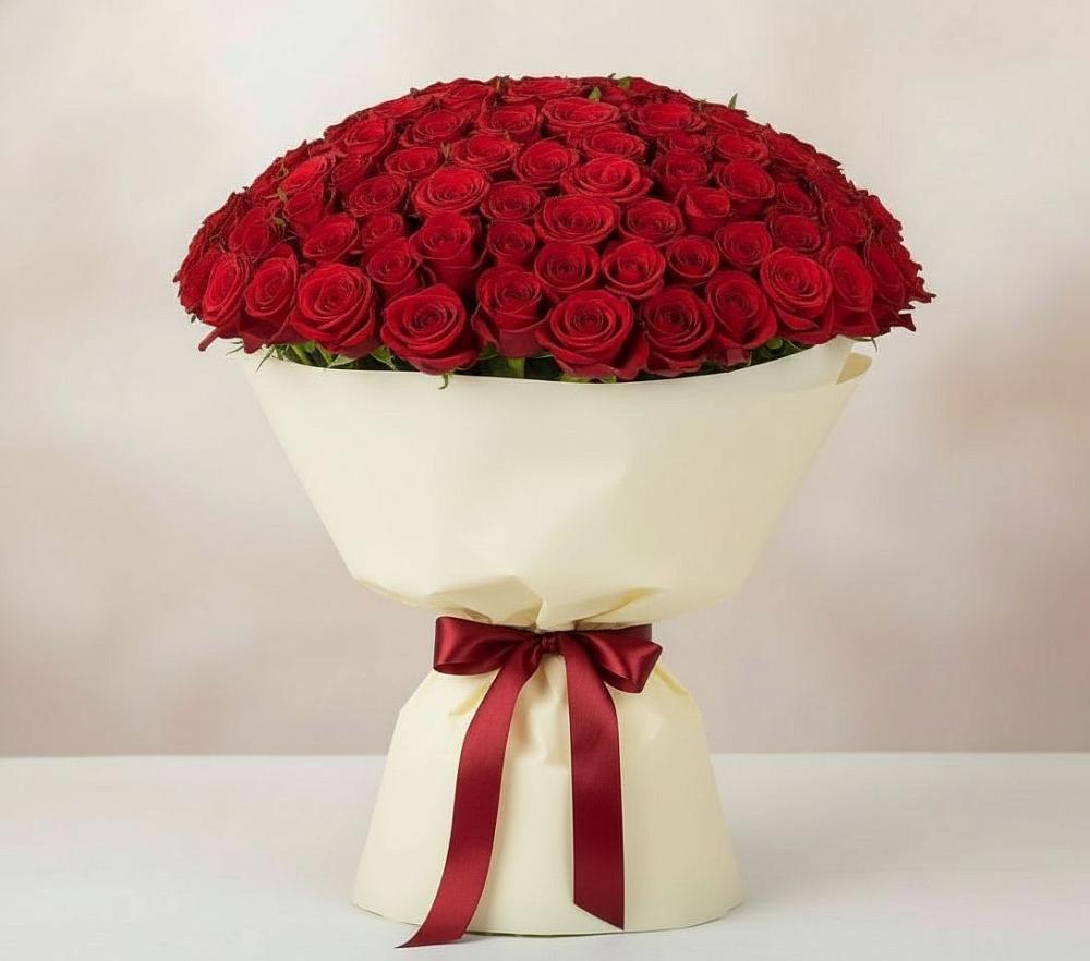 Букет 101 Красная роза Милано в Новозавидовский