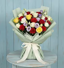 Букет цветов из:  Розы в Новозавидовский