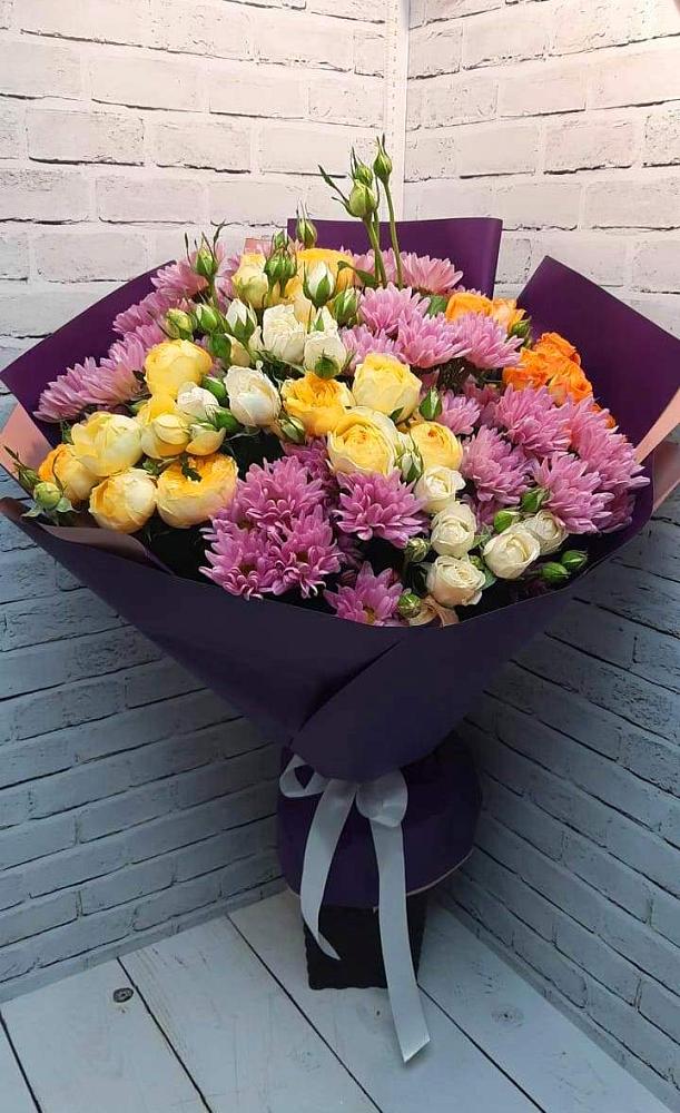 Букет цветов из: Хризантемы и Розы в Новозавидовский