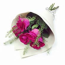 Букет цветов из:  Розы в Новозавидовский