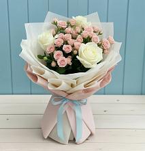 Букет цветов из:  Розы #REPLACE_PRED# Новозавидовский