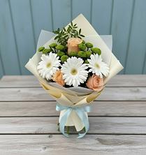 Букет цветов из:  Герберы, Розы и Хризантемы в Новозавидовский