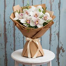 Букет цветов из:  Орхидеи и Розы #REPLACE_PRED# Новозавидовский